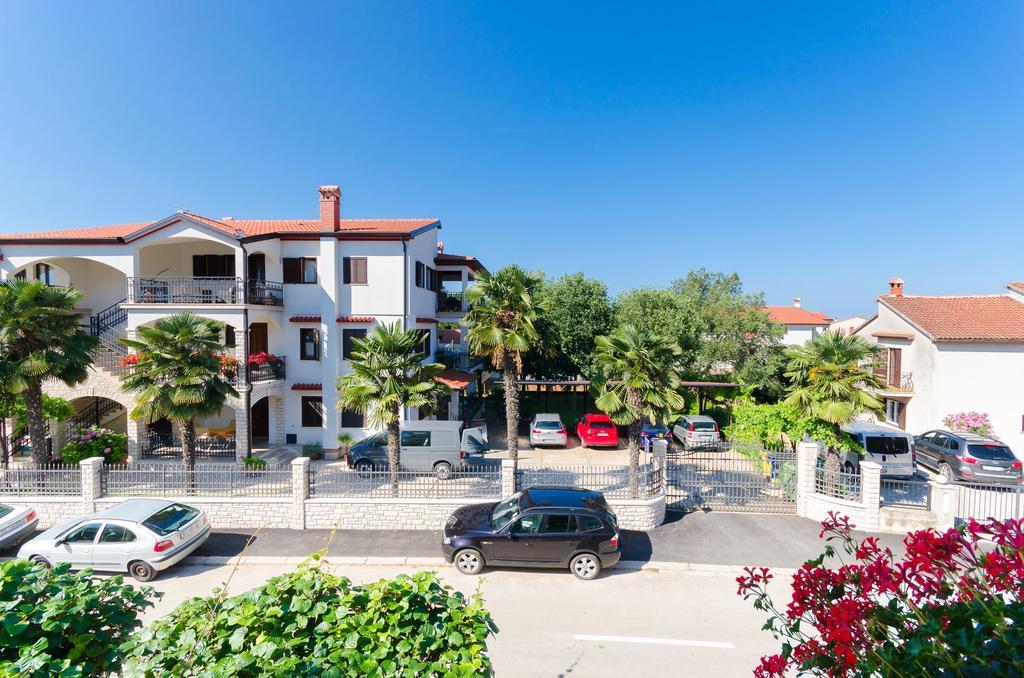 Apartments Elda Rovinj Exteriör bild